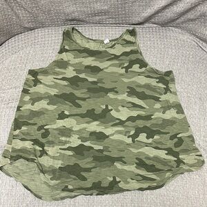 Old Navy size XL Camo PrintTank Top - Green 4 for $20 sale!